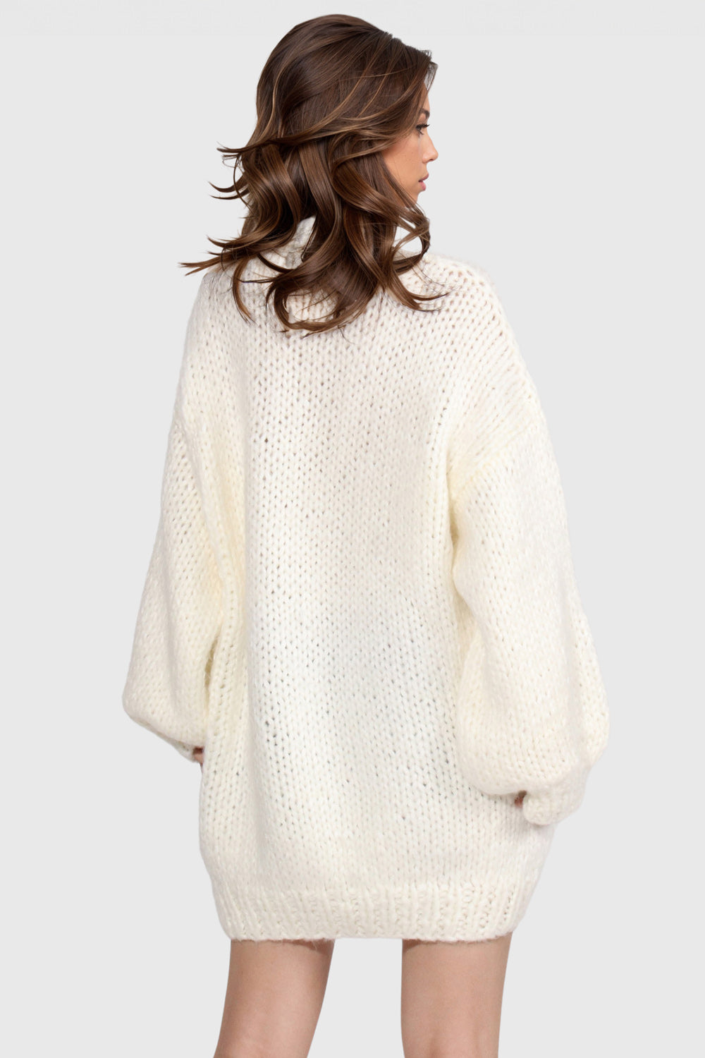 Oversized strikket sweater med rund halsudskæring - hvid